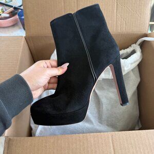 Aquazurra Suede Boots Size EU40 NEVER WORN